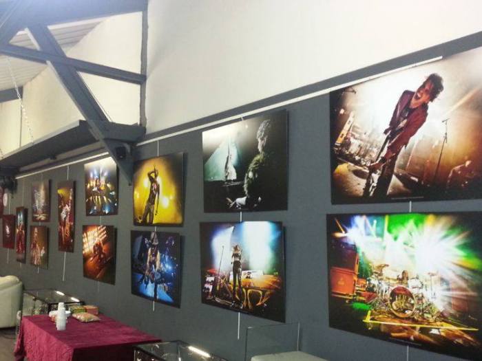 Aperçu de l'exposition de Nidhal Marzouk chez The Tattoed Lady.