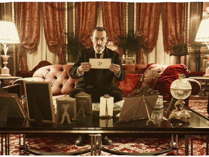 Image extraite du film Au revoir là-haut, d'Albert Dupontel. © Jérôme Prébois / ADCB Films